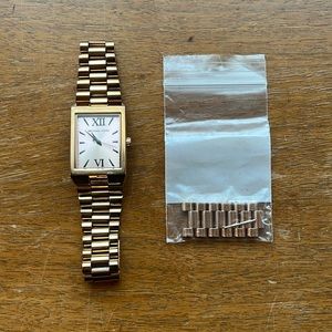 Michael Kors ladies Rose Toned Wristwatch